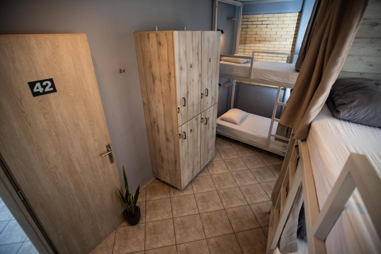 Bedway Athens Hostel Ngoại thất bức ảnh