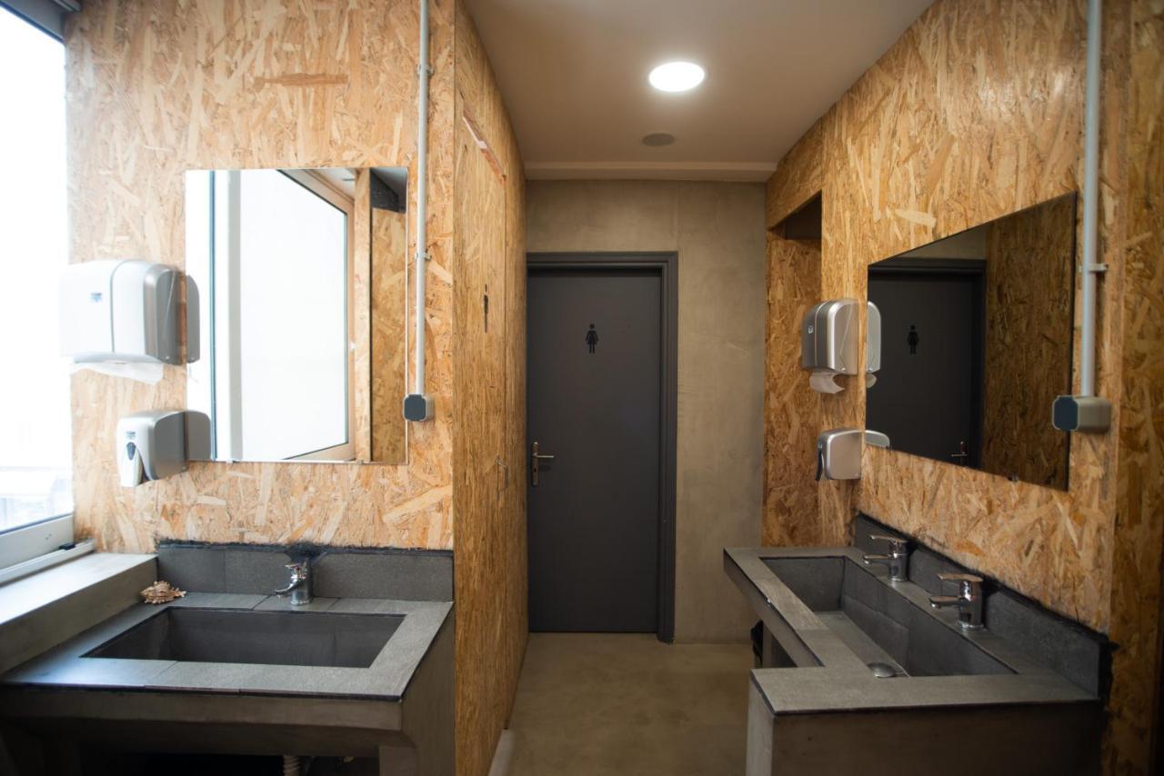 Bedway Athens Hostel Ngoại thất bức ảnh