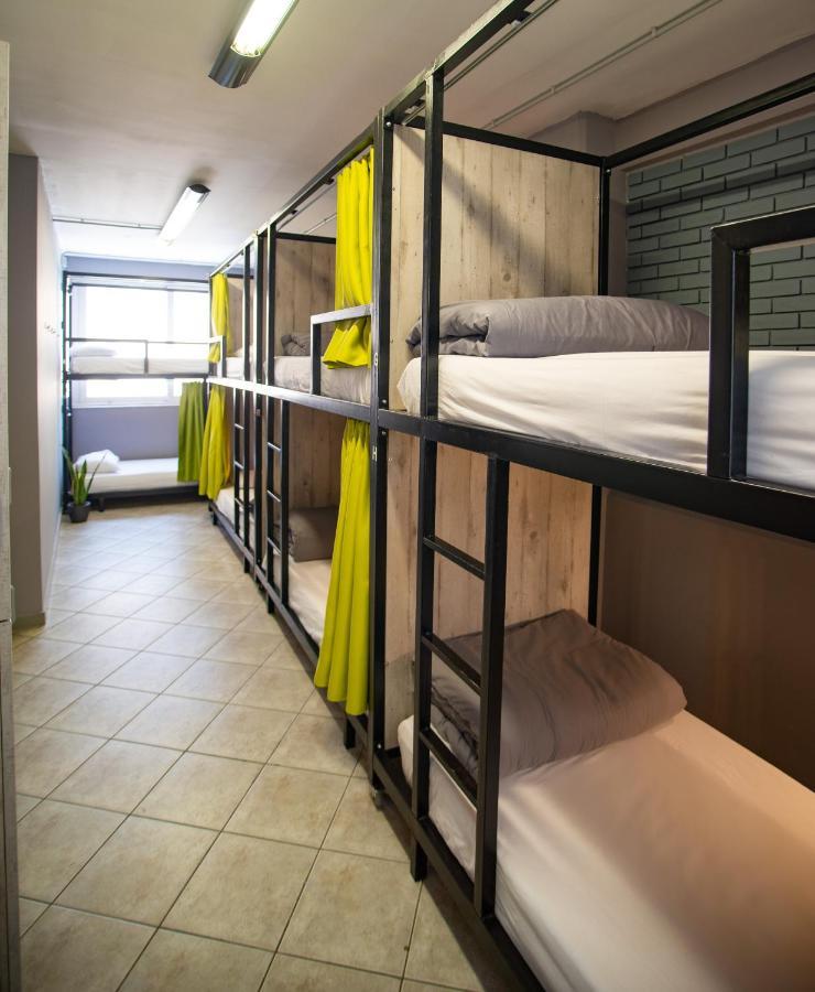 Bedway Athens Hostel Ngoại thất bức ảnh